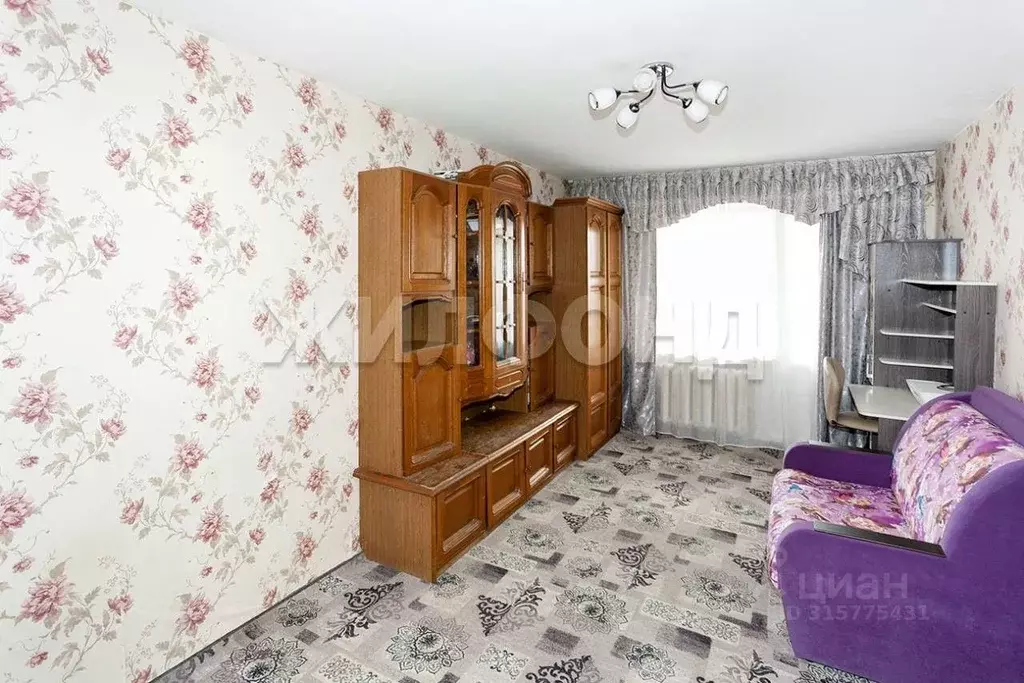 2-к кв. Алтайский край, Барнаул ул. Антона Петрова, 233 (44.1 м) - Фото 0