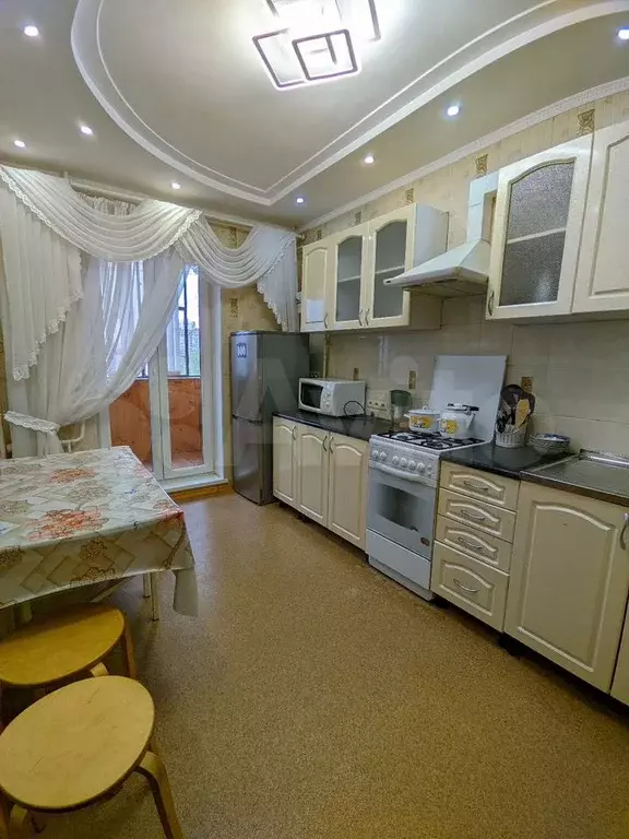 3-к. квартира, 69 м, 5/9 эт. - Фото 0