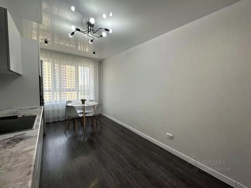 2-к кв. Татарстан, Казань ул. Братьев Батталовых, 20А (45.0 м) - Фото 1