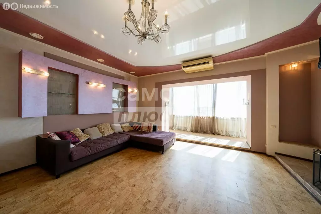 4-комнатная квартира: Хабаровск, Комсомольская улица, 38А (159 м) - Фото 1