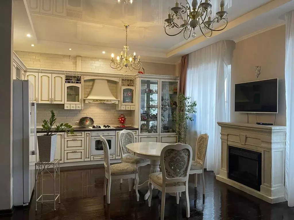 Продаётся 3-к квартира, 120 м - Фото 0