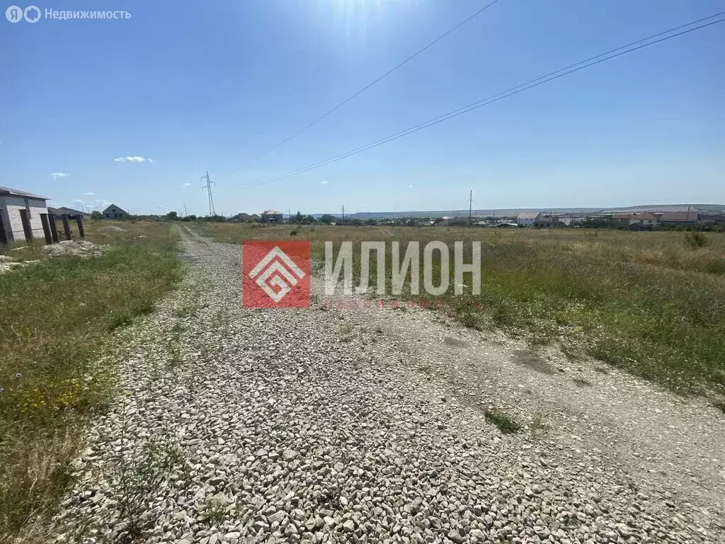 Участок в Чистенское сельское поселение, село Левадки (6.3 м) - Фото 1