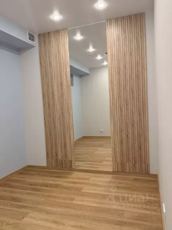 Офис в Татарстан, Казань ул. Зайни Султана, 8 (11 м) - Фото 2