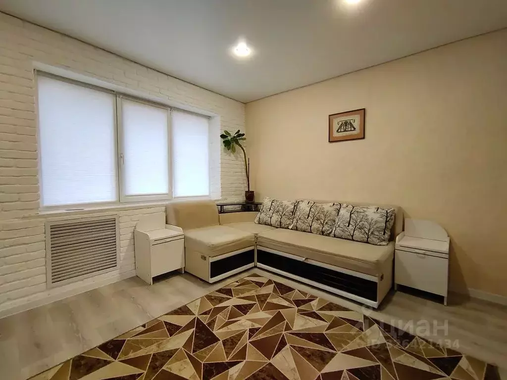 2-к кв. Воронежская область, Борисоглебск ул. Павловского, 77 (60.0 м) - Фото 1