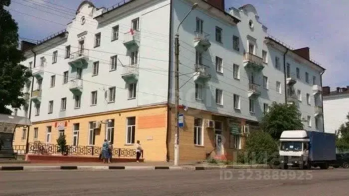 2-к кв. Брянская область, Клинцы Октябрьская ул., 7 (60.6 м) - Фото 1
