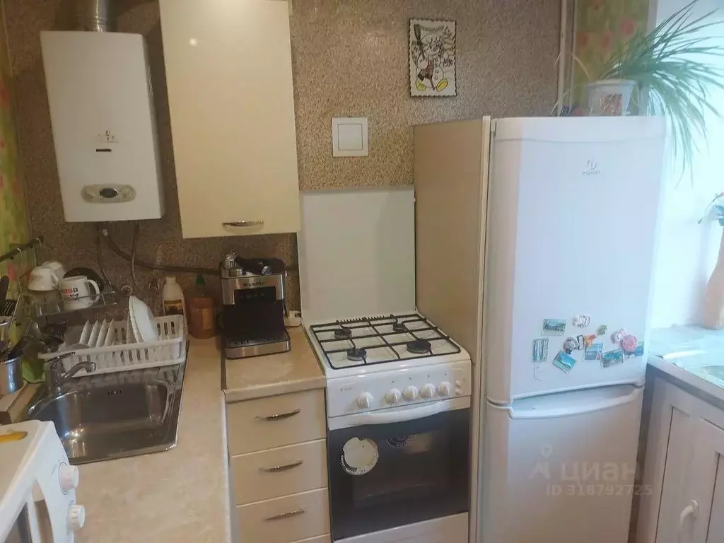 1-к кв. Удмуртия, Ижевск ул. Ломоносова, 21А (30.5 м) - Фото 0