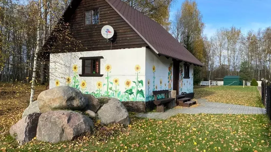 Дом в Ленинградская область, Приозерский район, Ларионовское с/пос, ... - Фото 1