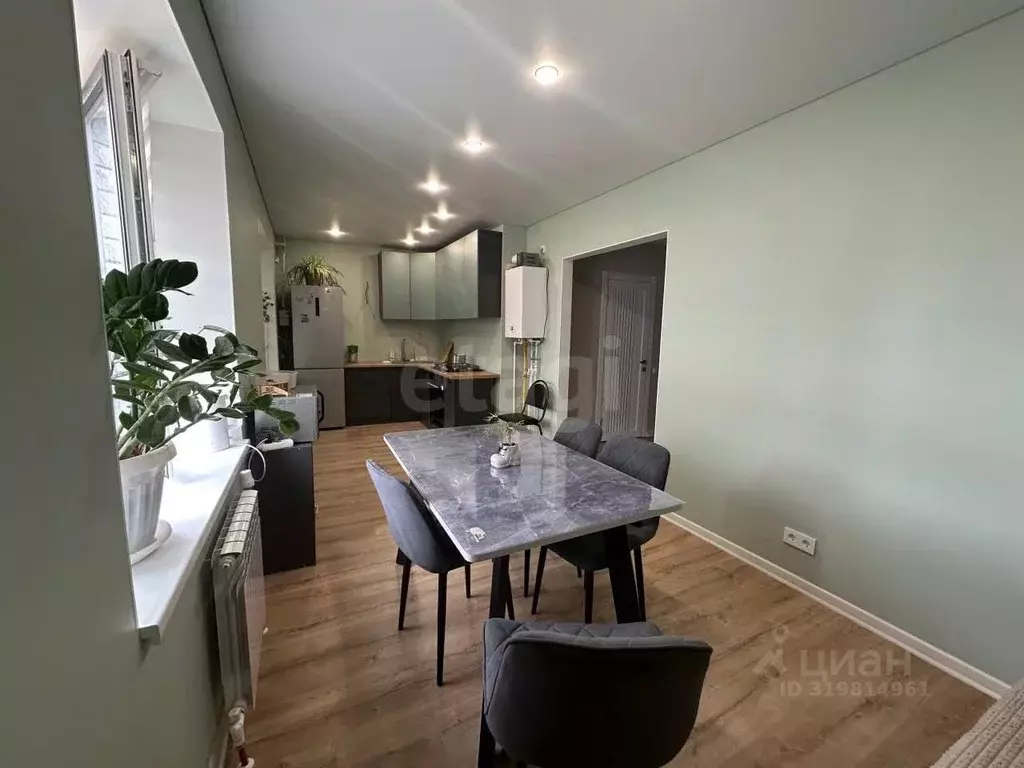 3-к кв. Ямало-Ненецкий АО, Салехард ул. Патрикеева, 8к2 (87.4 м) - Фото 2