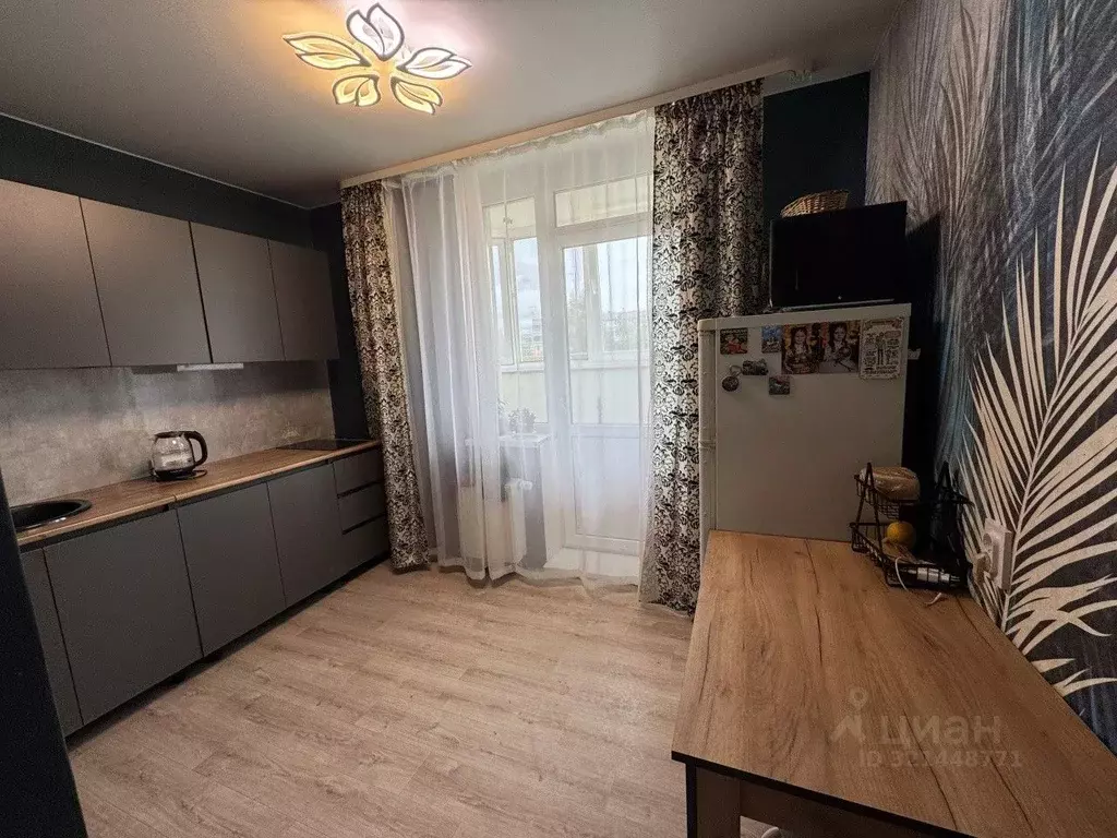 1-к кв. Свердловская область, Верхняя Пышма ул. Петрова, 33А (34.5 м) - Фото 1