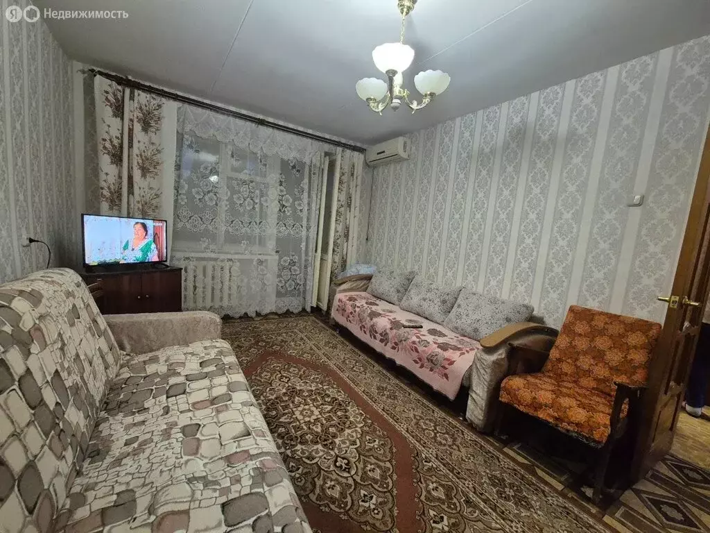 2-комнатная квартира: Волгоград, Казахская улица, 32 (50.4 м) - Фото 0
