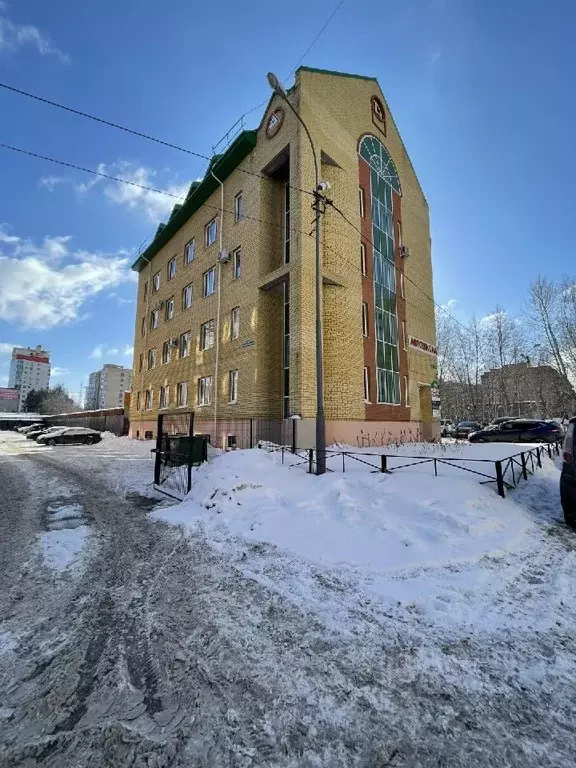 Офис в Тюменская область, Тюмень ул. Мельникайте, 85 (47 м) - Фото 1