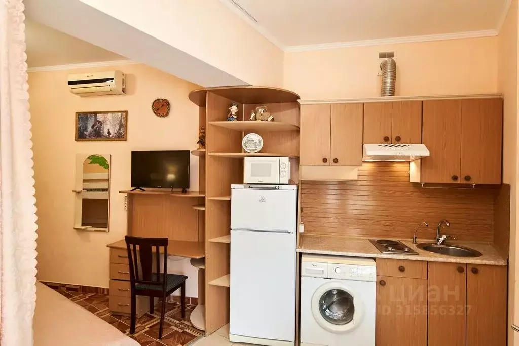 Комната Крым, Евпатория городской округ, Заозерное пгт ул. ... - Фото 0
