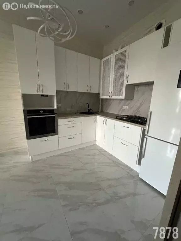 1-комнатная квартира: Аксай, улица Строителей, 8к2 (38 м) - Фото 0