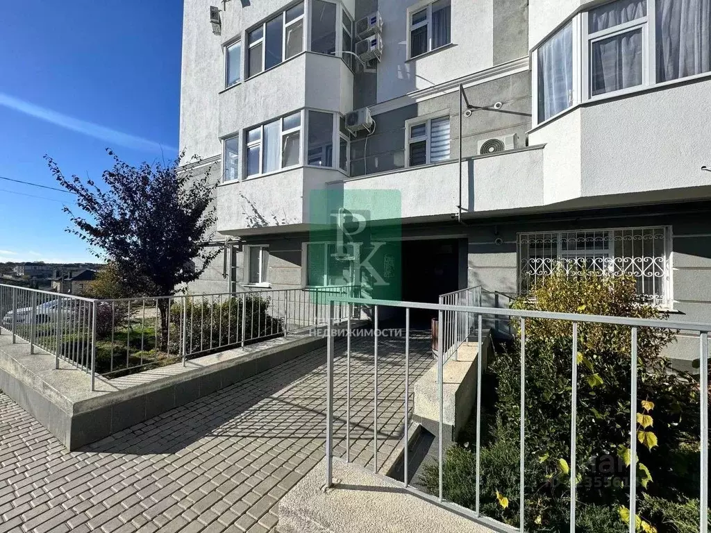 1-к кв. Севастополь ул. Горпищенко, 104Гк1 (46.6 м) - Фото 2