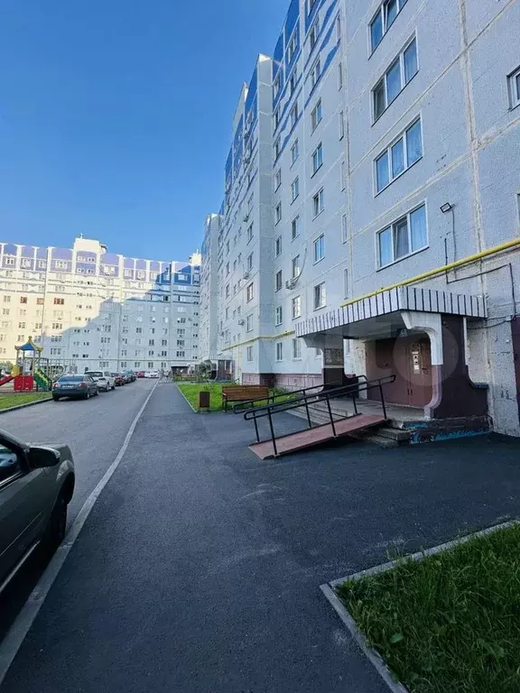 2-к. квартира, 50 м, 1/9 эт. - Фото 0
