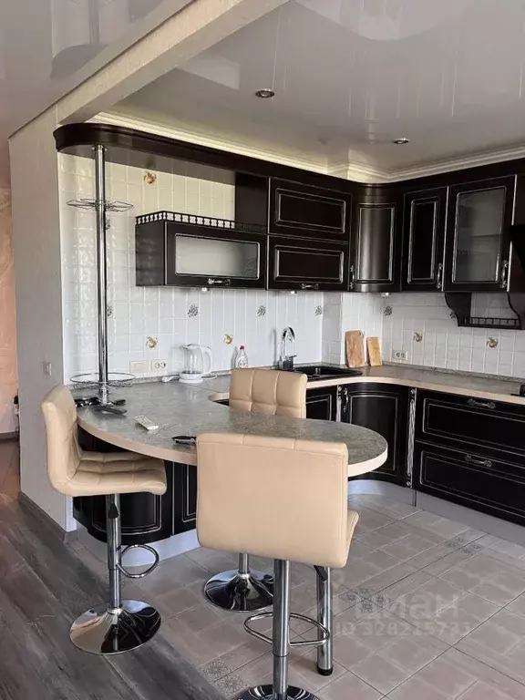 2-к кв. Вологодская область, Череповец ул. Раахе, 50 (65.0 м) - Фото 1