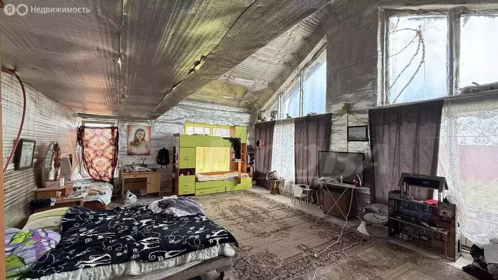 Дом в Тюменский район, посёлок городского типа Богандинский (450 м) - Фото 0