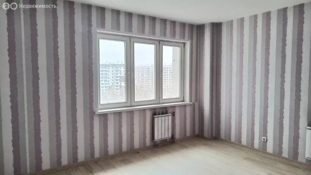 2-комнатная квартира: Красноярск, улица Алексеева, 50 (62 м) - Фото 1