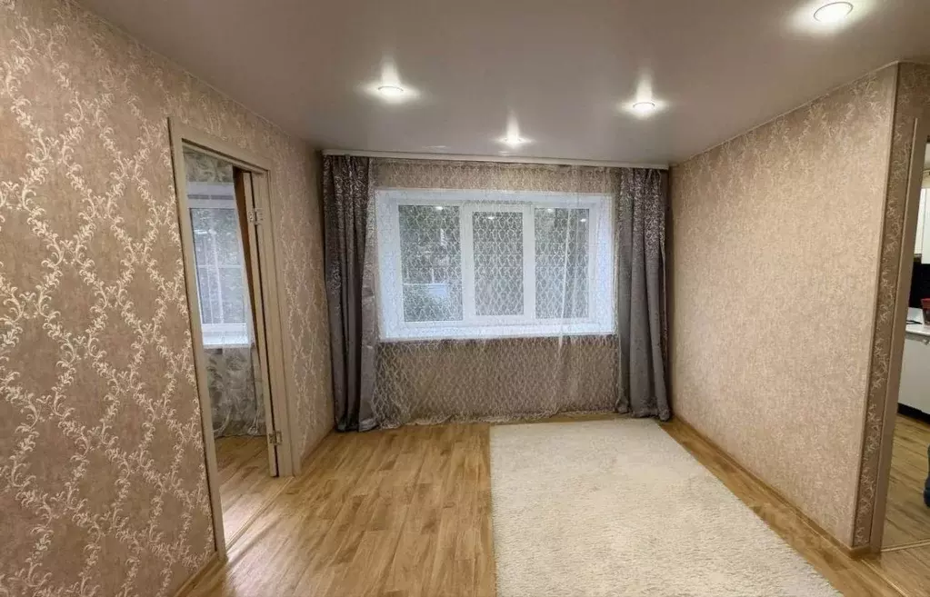 2-к кв. Мурманская область, Мурманск ул. Нахимова, 31 (45.9 м) - Фото 1