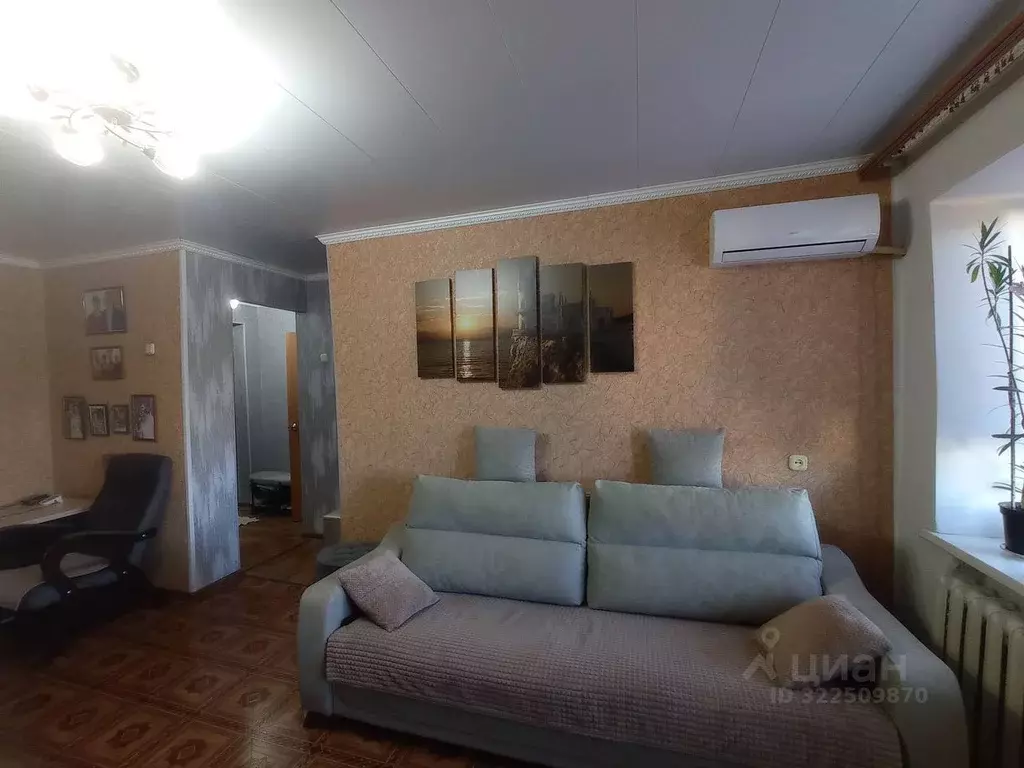 3-к кв. Волгоградская область, Михайловка ул. Обороны, 40А (40.0 м) - Фото 1