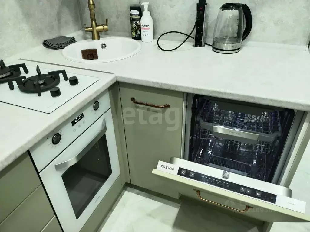 2-к кв. Белгородская область, Валуйки ул. Чапаева, 34/3 (47.8 м) - Фото 1