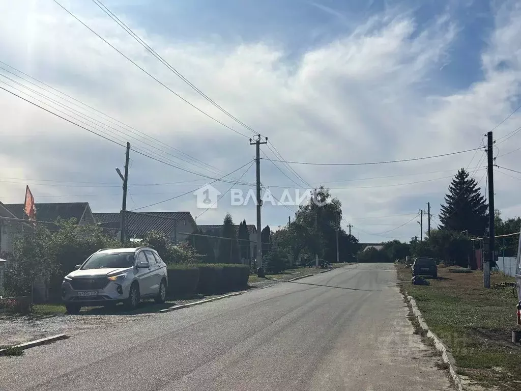 2-к кв. Белгородская область, Старооскольский городской округ, с. ... - Фото 1