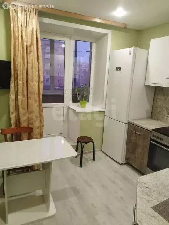 2-комнатная квартира: Чита, Байкальская улица, 17 (50 м) - Фото 0