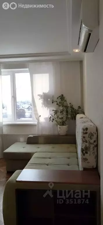 3-комнатная квартира: Щербинка, улица Барышевская Роща, 26 (68.4 м) - Фото 1