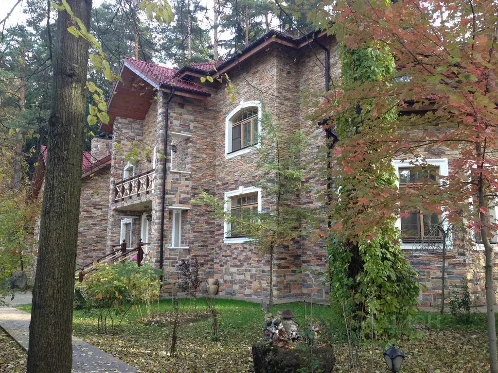 Дом в Московская область, Одинцовский городской округ, д. Жуковка  ... - Фото 1