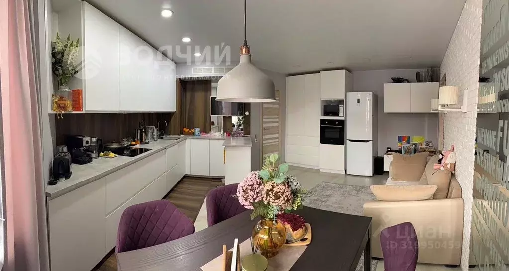 2-к кв. Чувашия, Чебоксары ул. Николая Рождественского, 8 (67.4 м) - Фото 1