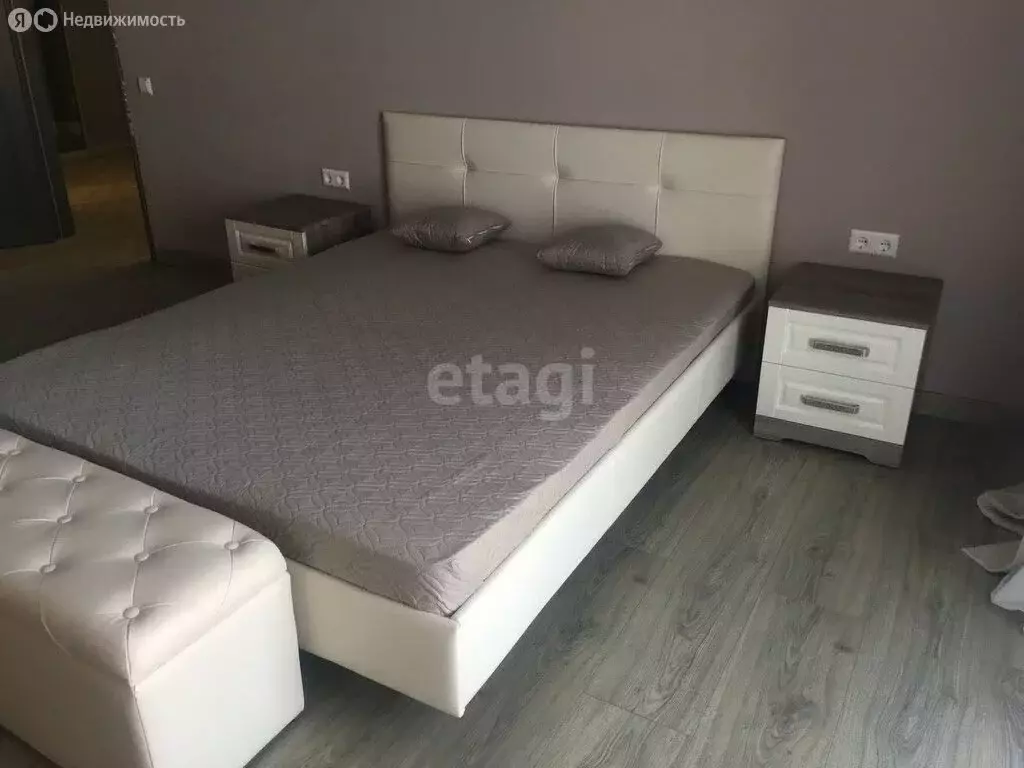 2-комнатная квартира: Калининград, улица Юрия Гагарина, 16В (83.6 м) - Фото 2