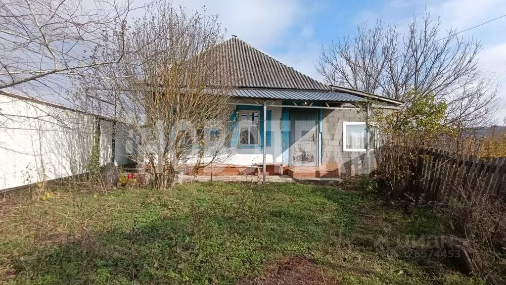 Дом в Краснодарский край, Апшеронский район, Нефтегорское городское ... - Фото 1