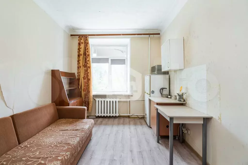 Комната 15 м в 1-к., 2/3 эт. - Фото 0