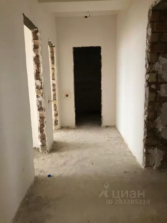 2-к кв. Дагестан, Махачкала ул. 1-я Акгельная, 9 (81.5 м) - Фото 0
