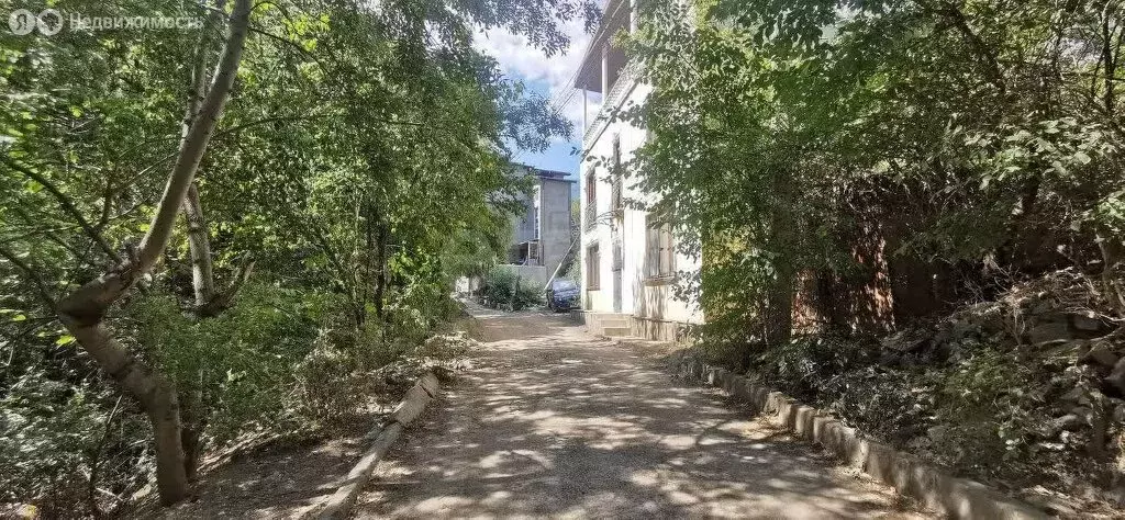 Дом в Гурзуф, улица Строителей (100 м) - Фото 1