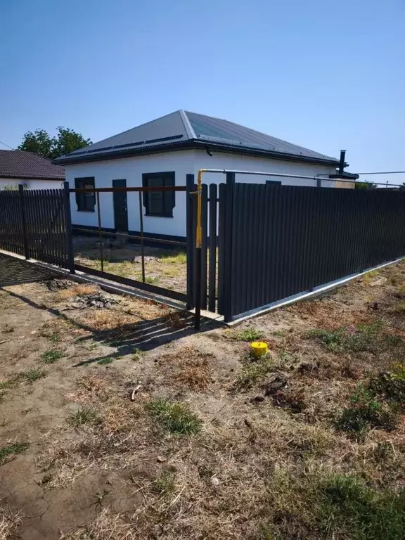 Дом в Краснодарский край, Темрюкский район, Курчанское с/пос, пос. ... - Фото 0