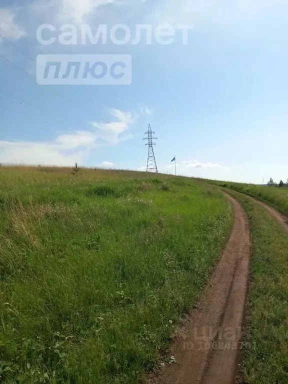 Участок в Татарстан, Нижнекамский район, Афанасовское с/пос, с. Нижнее ... - Фото 0