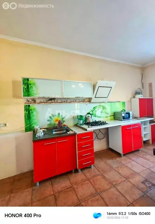 Дом в Усть-Лабинск, улица Гастелло (170 м) - Фото 2