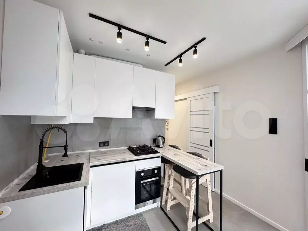 2-к. квартира, 30 м, 3/12 эт. - Фото 0