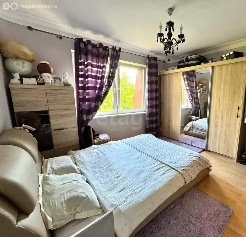 4-комнатная квартира: Калининград, Тихая улица, 20 (182 м) - Фото 1
