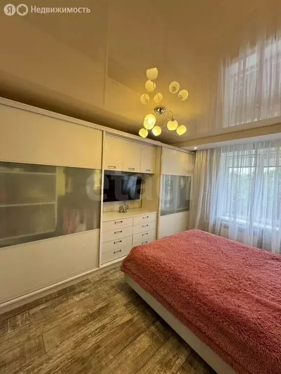 3-комнатная квартира: Калининград, улица Каштановая Аллея, 176 (68 м) - Фото 2