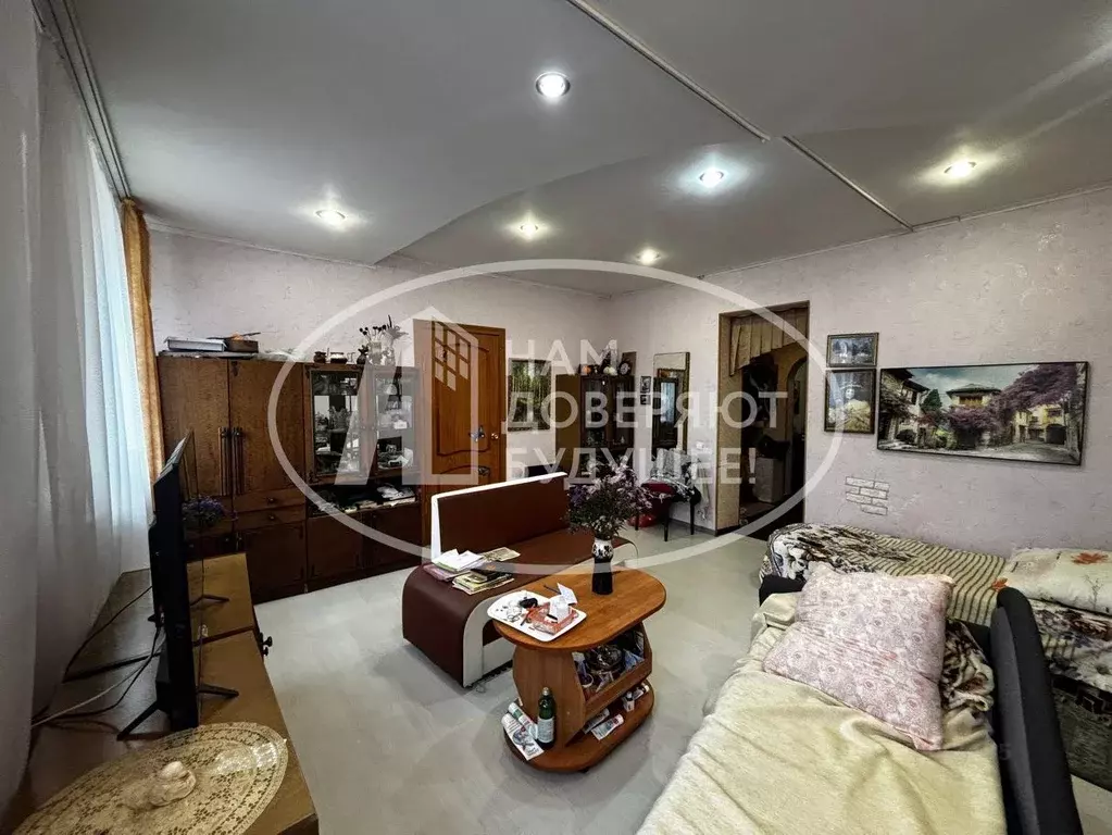 2-к кв. Удмуртия, Глазов ул. Сулимова, 60 (53.6 м) - Фото 0