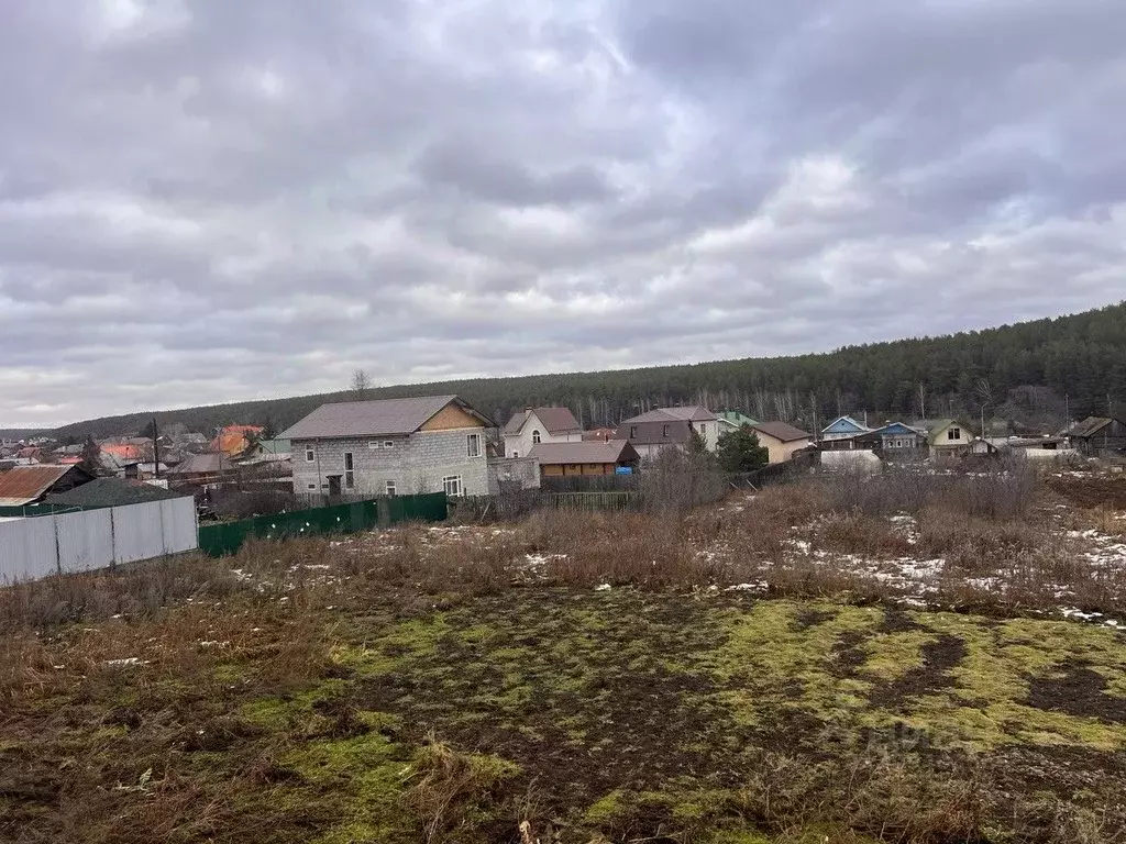 Участок в Свердловская область, Сысертский городской округ, с. ... - Фото 1