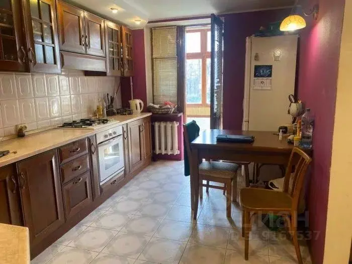 4-к кв. Крым, Симферополь ул. Тургенева, 20 (114.0 м) - Фото 0