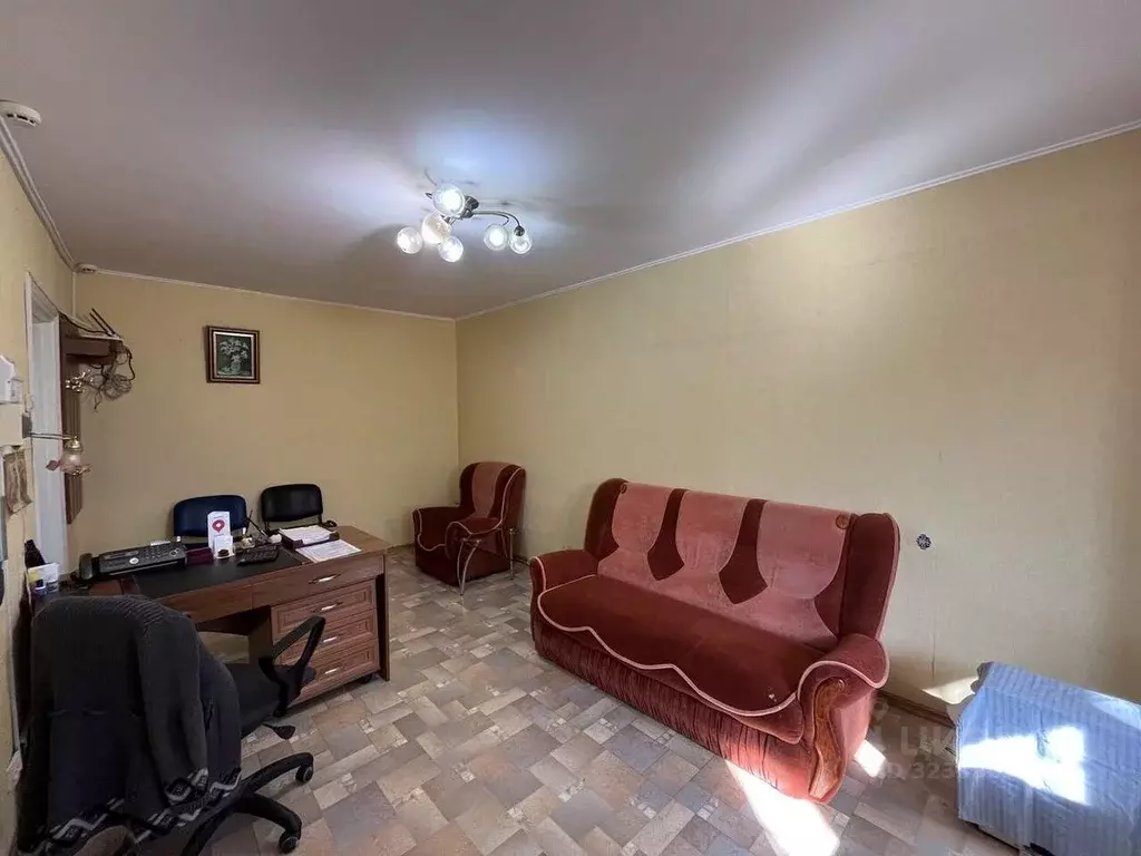 3-к кв. Севастополь пл. 50-летия СССР, 5/3 (61.4 м) - Фото 1