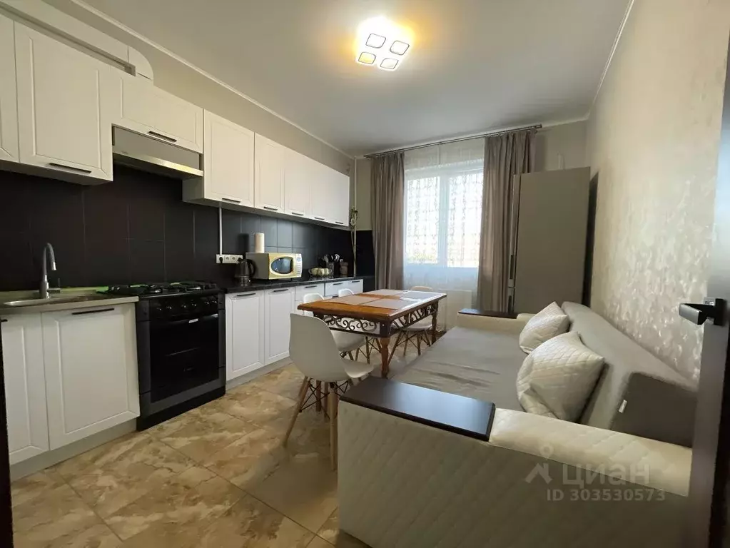 2-к кв. Крым, Симферопольский район, с. Мирное ул. Крымской Весны, 1к1 ... - Фото 1