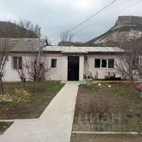 Дом в Крым, Бахчисарайский район, Верхореченское с/пос, с. Машино ул. ... - Фото 1