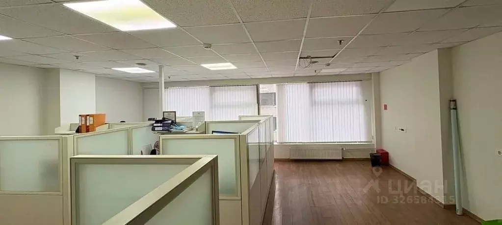 Офис в Санкт-Петербург пл. Александра Невского, 2 (892 м) - Фото 1