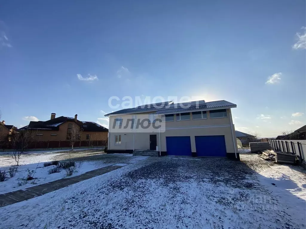 Дом в Белгородская область, Старый Оскол ул. Севастопольская (150 м) - Фото 1
