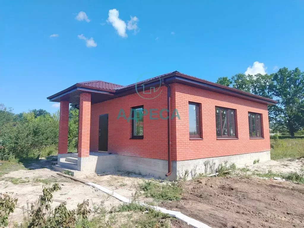 Дом в Белгородская область, Новооскольский муниципальный округ, с. ... - Фото 2